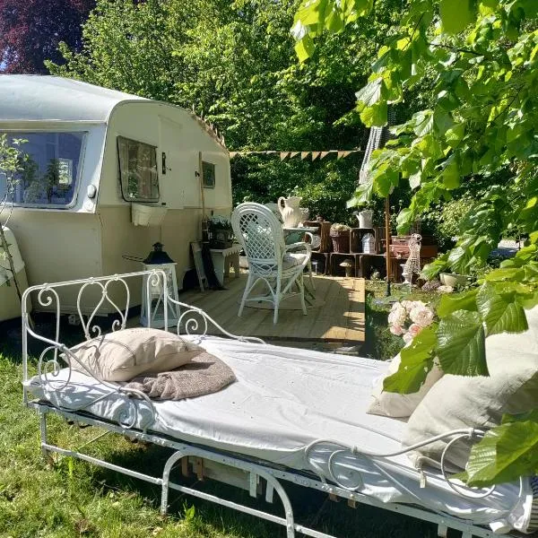 The running Rabbit caravan, hotel a Ystad