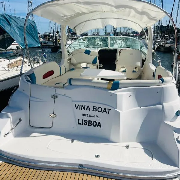 लिस्बन में, होटल VINA BOAT - Unique Stay in Lisbon Marina