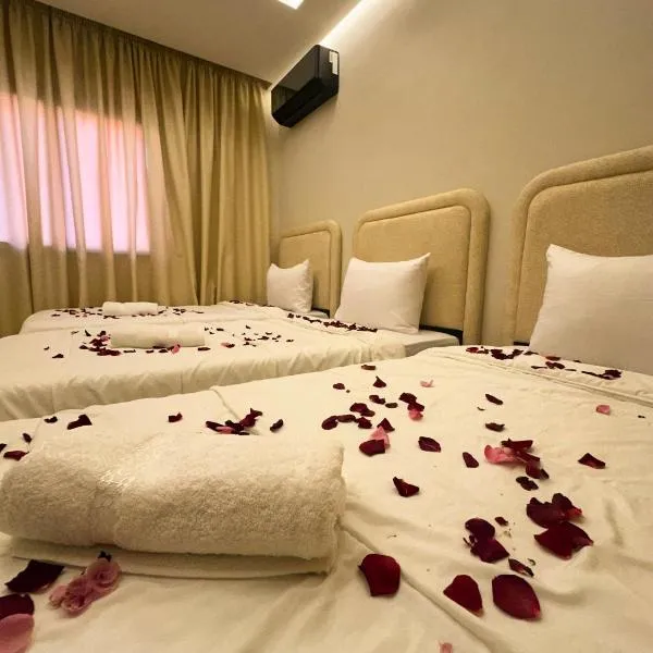 Beautiful Appartement a Gueliz - au Centre ville - front train station TGV 2 Min, hotell i Marrakech