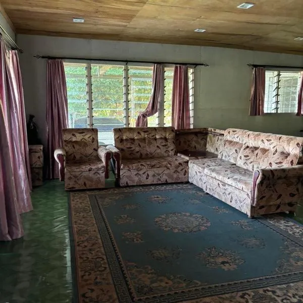 Family Homestay, hotel i Labasa