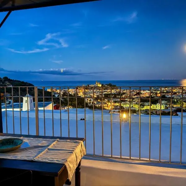 Holiday Home Tarinuzza, hotell i Lipari