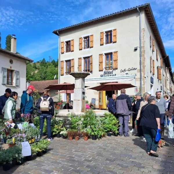 Hôtel Bistrot Les Tanins, Hotel in Saint-Antoine
