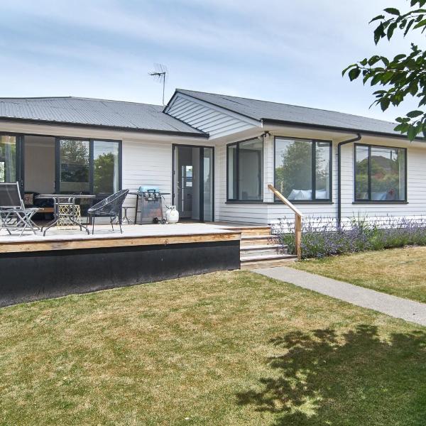 Brookside Villa - Christchurch Holiday Homes