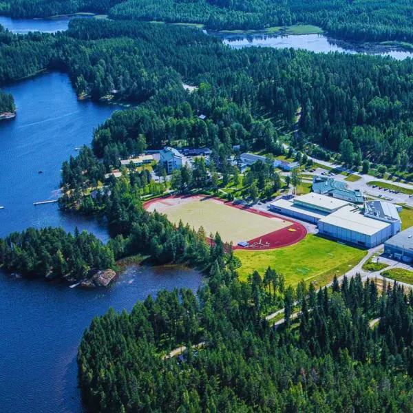 Tanhuvaaran urheiluopisto & Sport Resort, hotel a Savonlinna