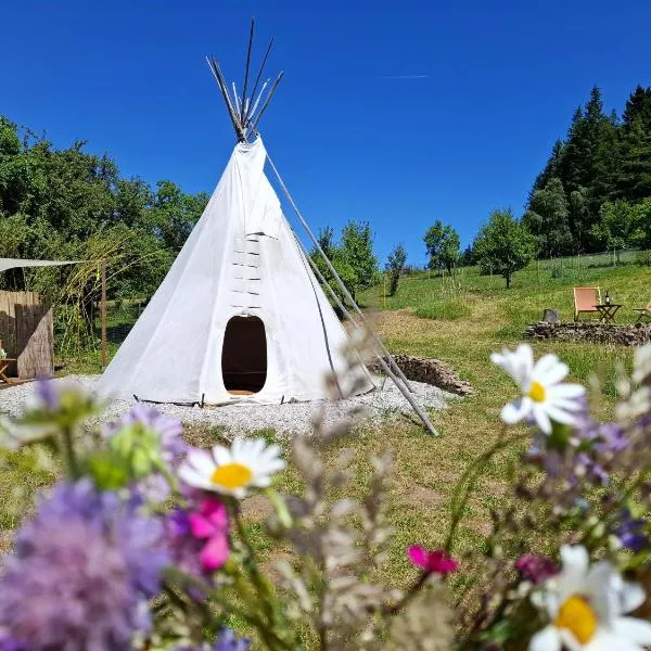 Cihelna 10 Teepee&Wine, hotel a Hlavňovice