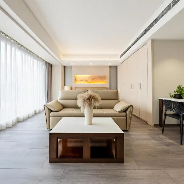 Beijing Yasmine Serviced Apartments، فندق في بكين
