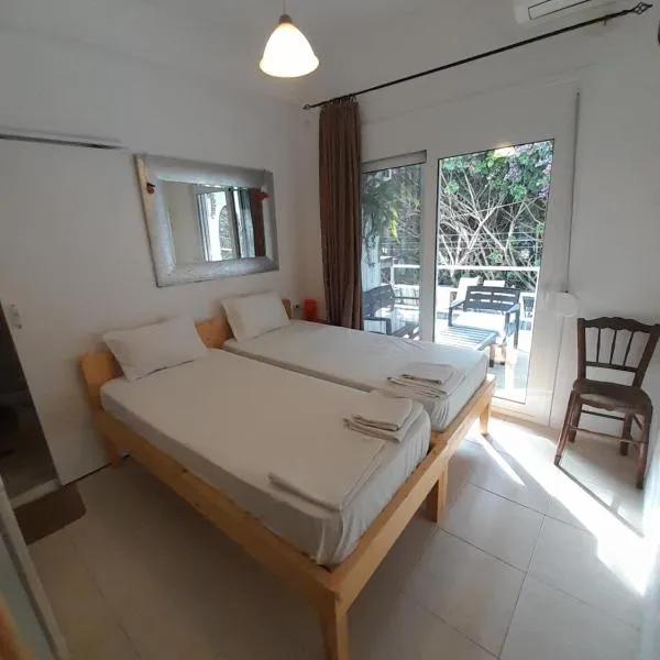 Iliada Skiathos rooms, hôtel à Skiathos Chora