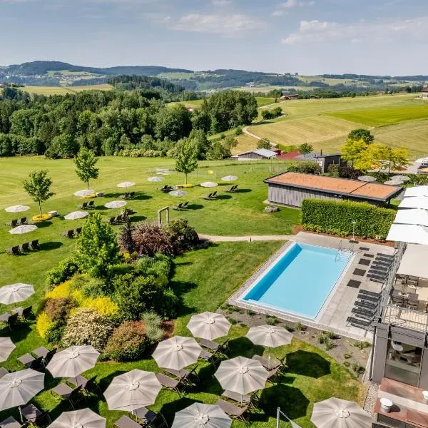 Landrefugium Obermüller 4,5 Sterne, hotel in Untergriesbach
