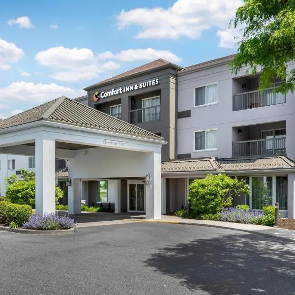 Comfort Inn & Suites Bethlehem Lehigh Valley Airport, hotel em Bethlehem