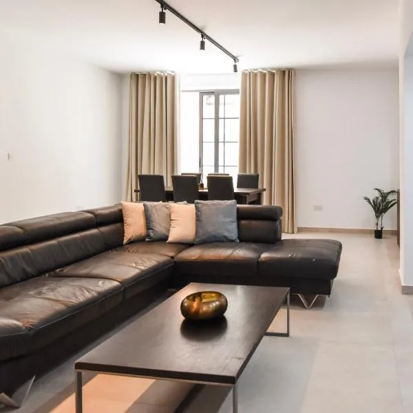 BH - Three Bedroom Apartments, hotel in Sliema
