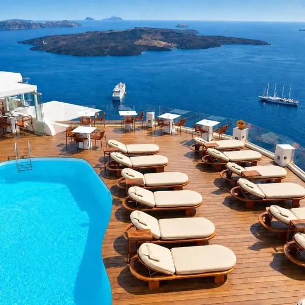 Sun Rocks Boutique Hotel - Caldera View Suites & Sunset Dining Experience, hotel en Firostefani