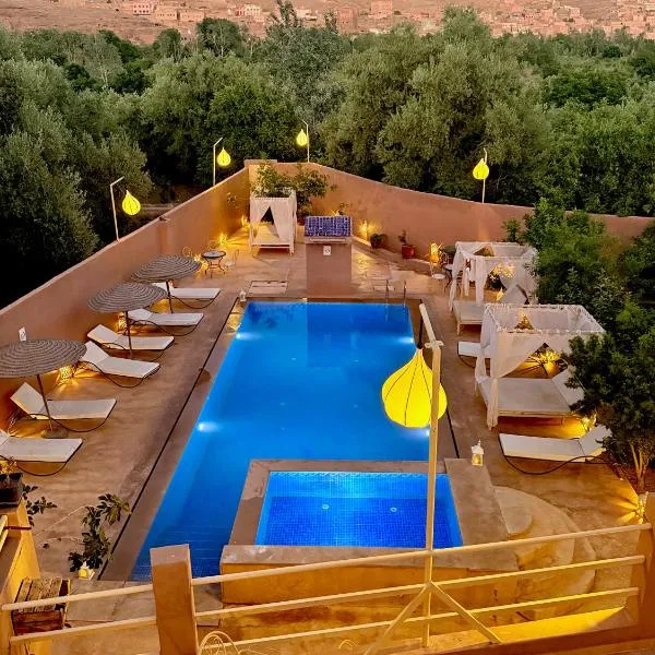 Riad Sahara Stars Dades, hótel í Boumalne