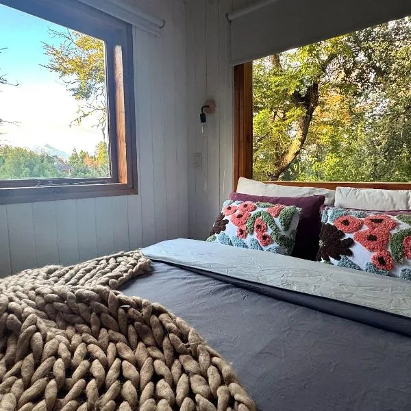 산 마르틴 데 로스 안데스에 위치한 호텔 Tiny House en el Bosque con Deck Privado