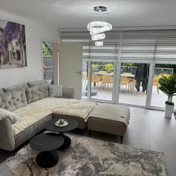 Modernes Appartment in Schifflange, hotel din Schifflange