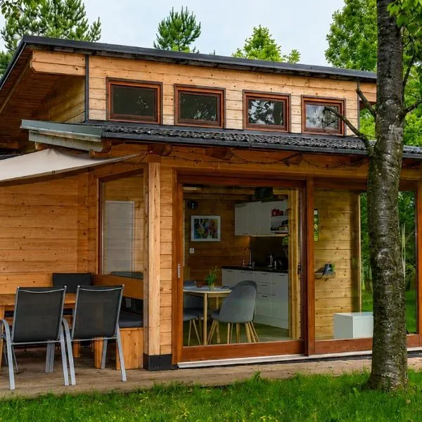 Tiny House Grabovac, hotel a Rakovica