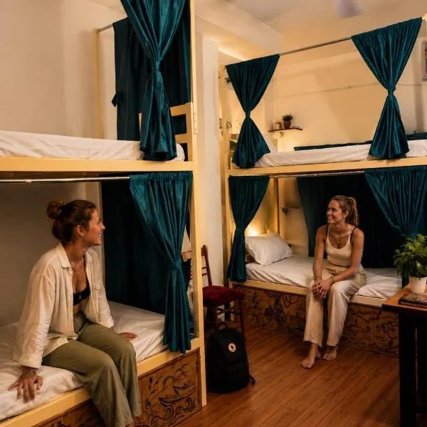 Kashi Vibes Hostel, ξενοδοχείο στο Βαρανάσι