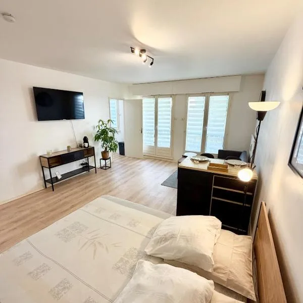 Studio le Devosge, hotel sa Gray