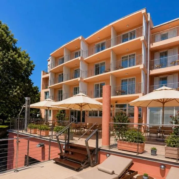Hotel Tamaris, hotel in Novi Vinodolski