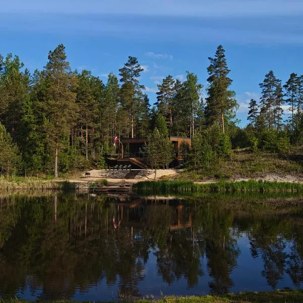 AVOTUPJi, hotel i Plānupe