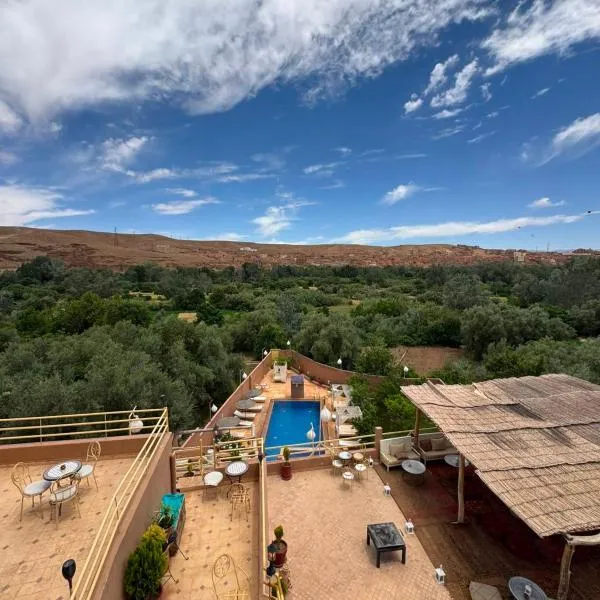 Riad Sahara Stars Dades, hotel in Boumalne