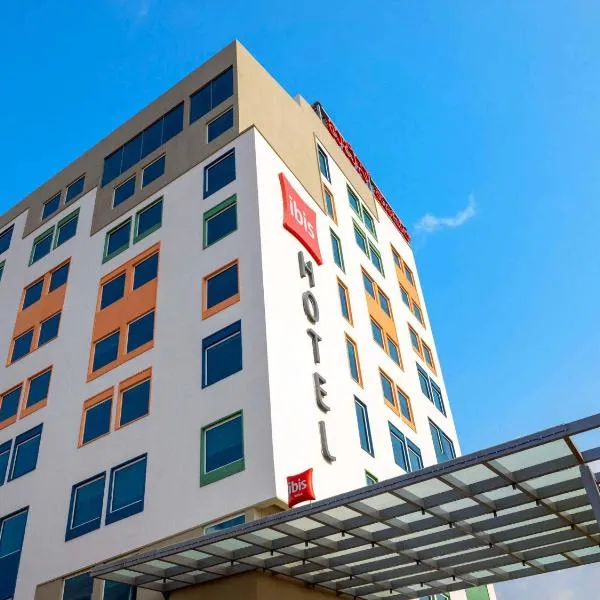 ibis Bengaluru Hebbal - An Accor Brand, hotel em Bangalore