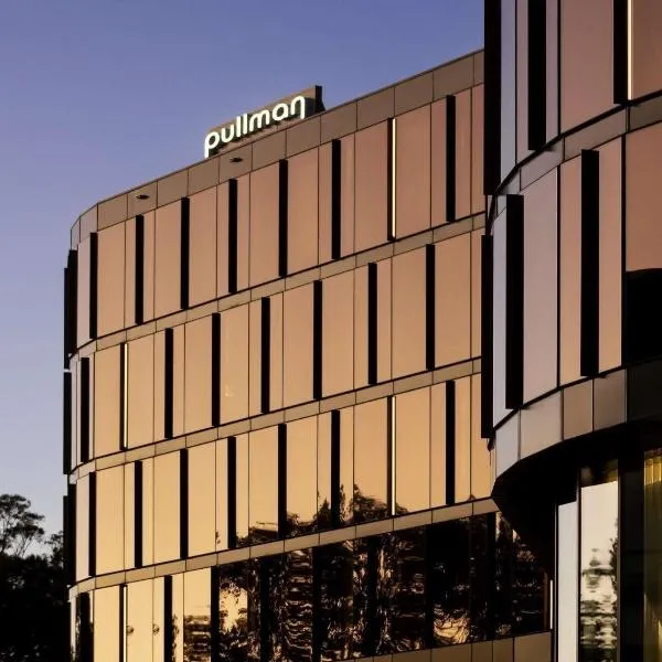 Pullman Sydney Penrith, hôtel à Penrith