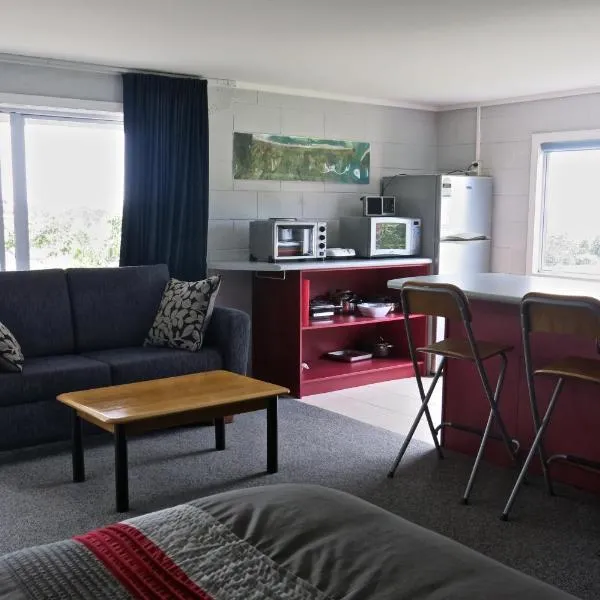 Atalaya, hotel v destinaci Waihi Beach