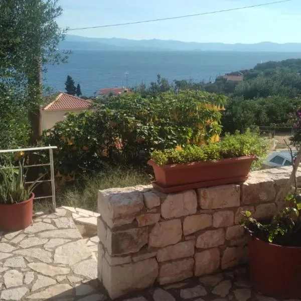evgenias studio 2, hotel in Gaios