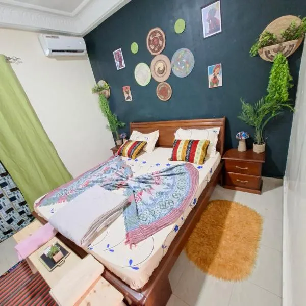 Téranga Home Cosy & Spacieux à 600m de la plage, hotel a Dakar
