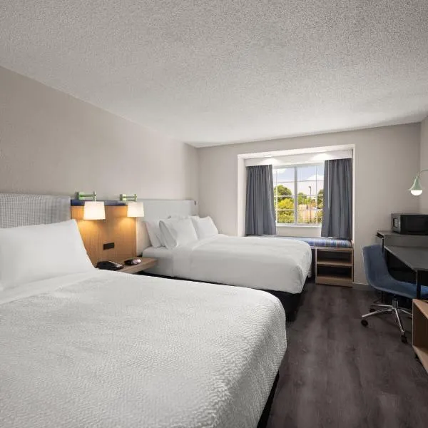 Garner Hotel Greenville East by IHG, hotel en Greenville