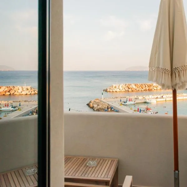 Panorama Rooms, hotel a Anafi