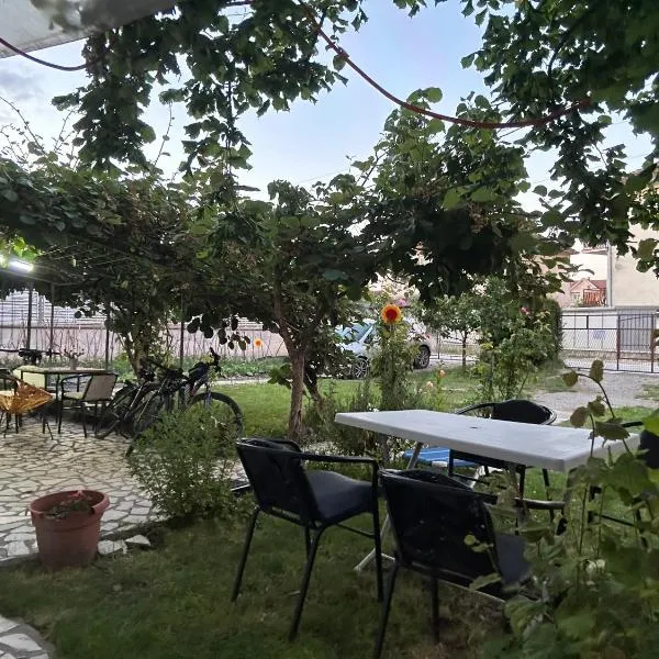 Rooms Struga free parking quiet area, ξενοδοχείο σε Struga