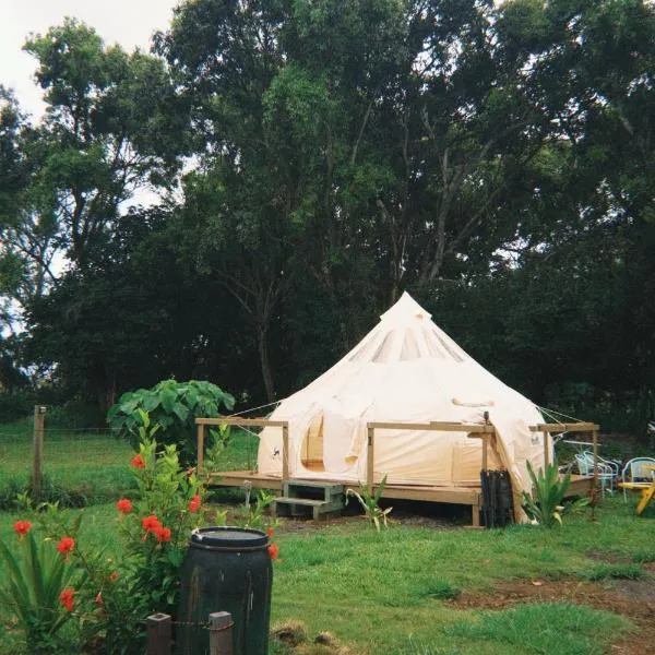 North Shore Glamping Camping Laie, Oahu, Hawaii, hotel u gradu Laie