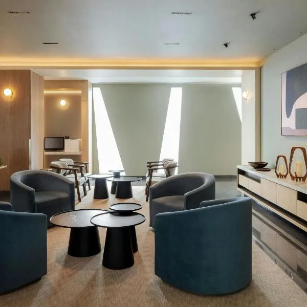 मैक्सिको सिटी में, होटल Courtyard by Marriott Mexico City Airport
