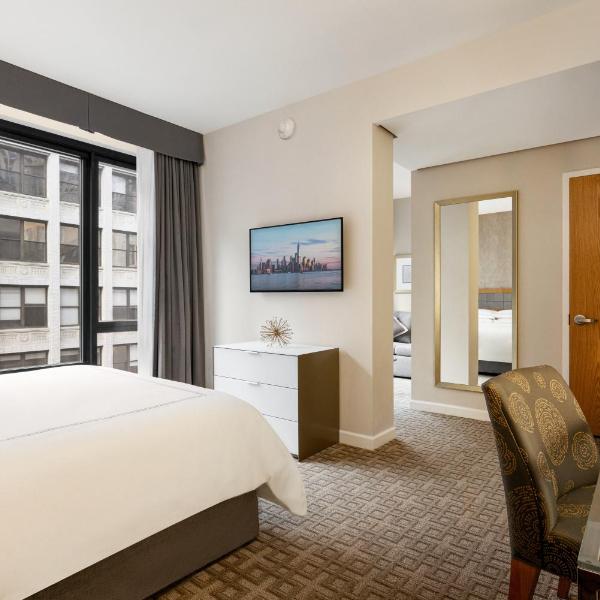Executive Hotel Le Soleil New York, New York