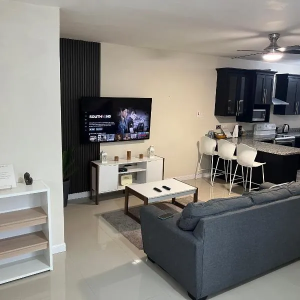 Mandeville ingleside luxury, hotel u gradu 'Mandeville'