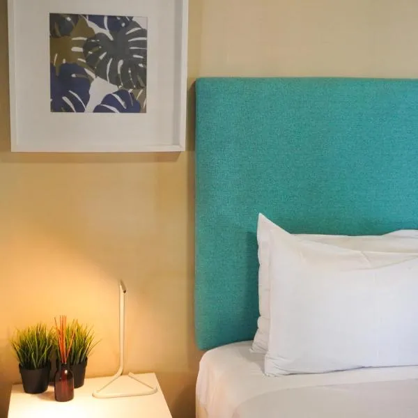 La Promenade Absolute Waterfront Apartments, hotel em Caloundra