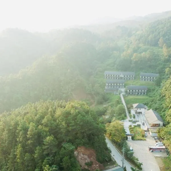 Sài Gòn - Bản Giốc Resort, ξενοδοχείο σε Cao Bang