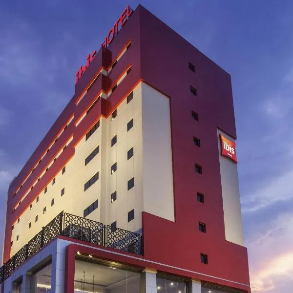 Viesnīca ibis Pontianak City Center pilsētā Pontianaka