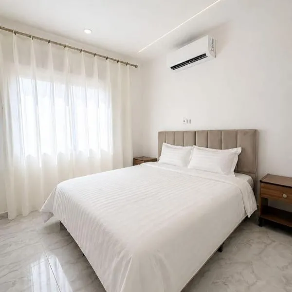 Al Wesam Furnished Apartments, hotel di Aqaba
