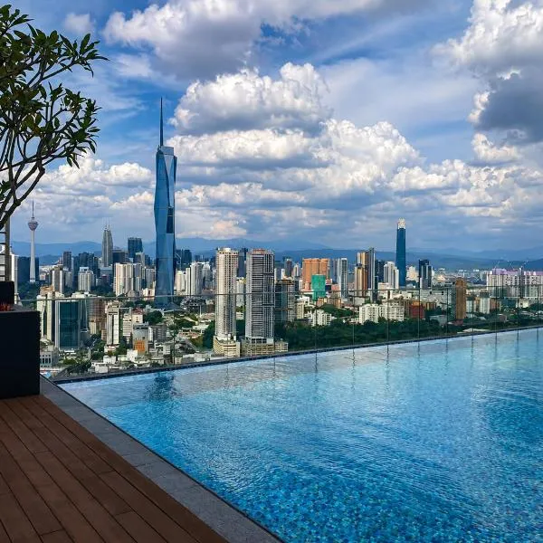 Riveria City by Nomadnest, hotel sa Kuala Lumpur