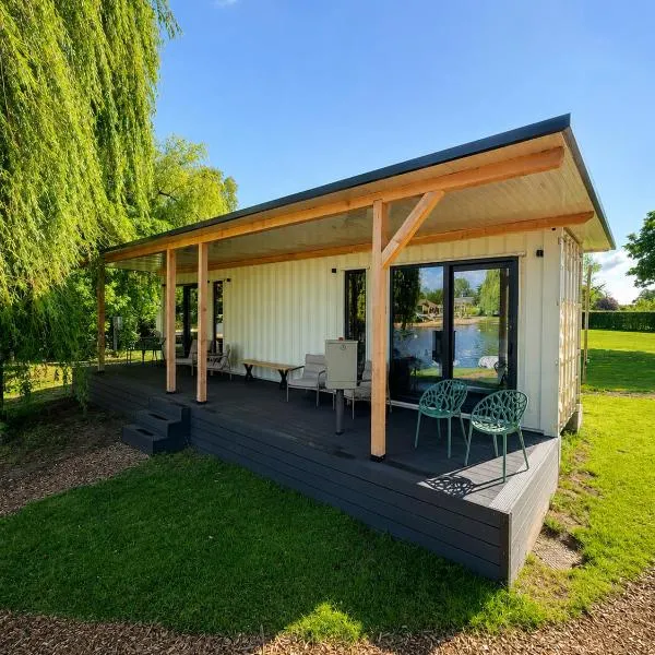 Luxury Lake Cabin, hotelli kohteessa Alphen