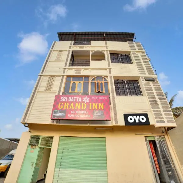 SPOT ON SRI DATTA GRAND INN – hotel w mieście Warangal