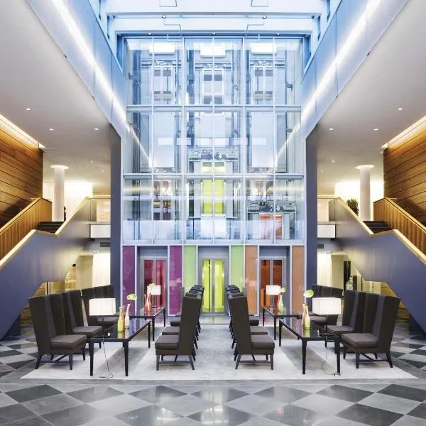 MÖVENPICK Hotel Stuttgart Airport, hotel en Leinfelden-Echterdingen
