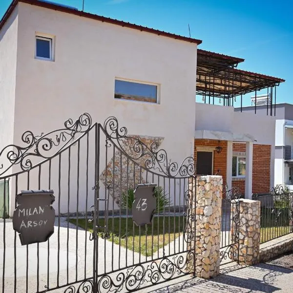 Viesnīca Villa Mladost Luxury pilsētā Velesa