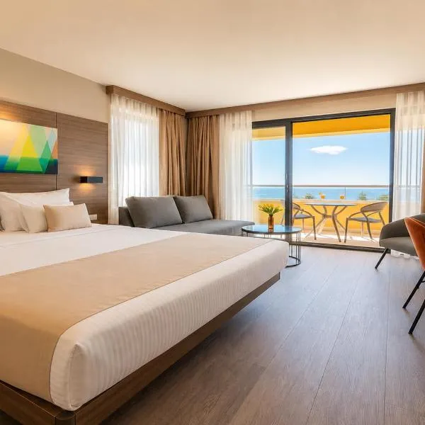 Hotel Antonio, hotel din Makarska