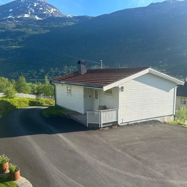 Koselig hus i Beisfjord, hotel i Narvik