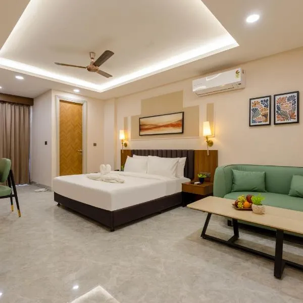 Saltstayz Premier Faridabad Near Sarita Vihar، فندق في فريد آباد