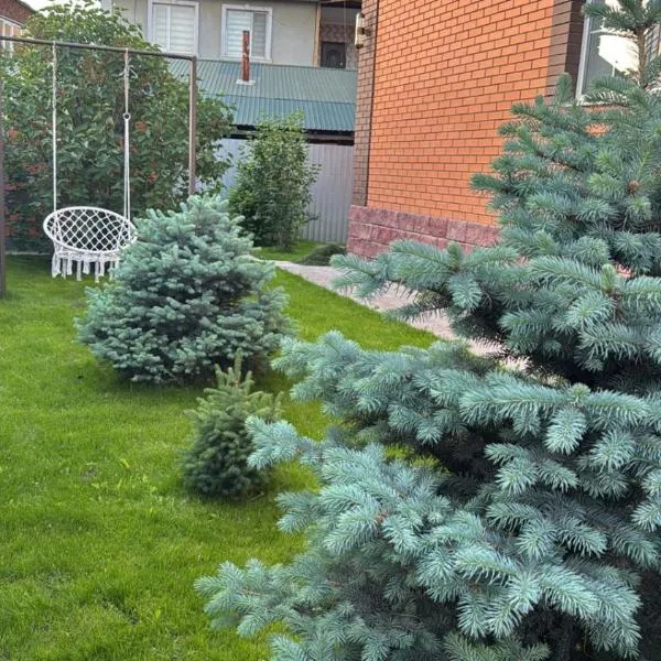 Уютный семейный гостевой дом с 4 спальнями, hotell sihtkohas Almatõ