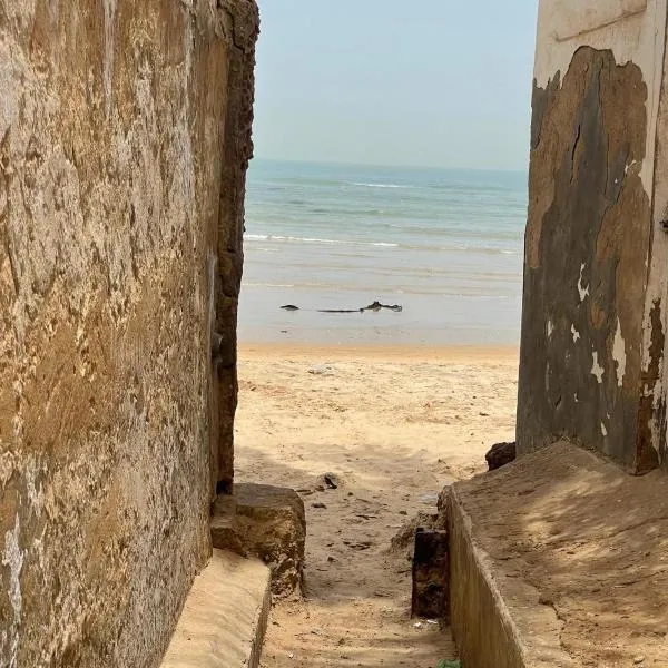 À 25 mètres de la plage: Somone şehrinde bir otel